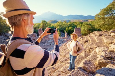 &copy; Depositphoto 199660854