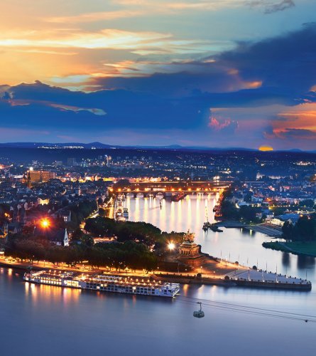 Deutsches Eck am Abend